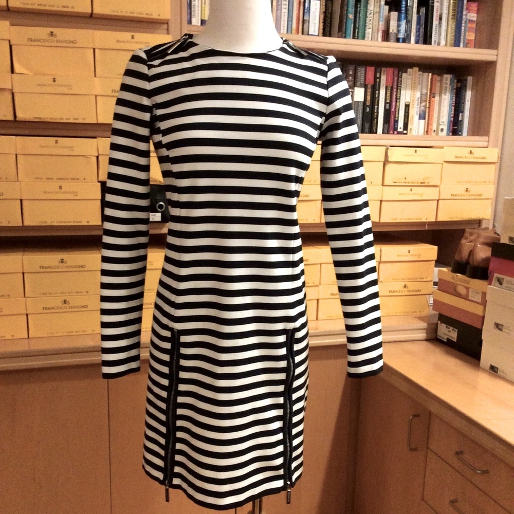 Michael Kors timeless navy blue & white stripe dress